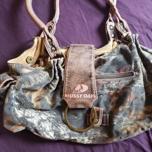 Mossy Oak camo purse